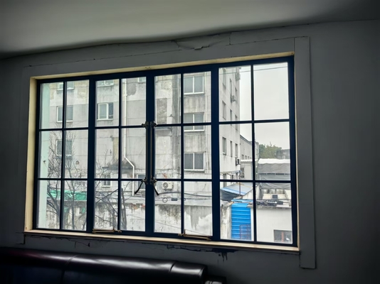 Goedkope weerbestendige aluminium glazen ramen / brandvrije stalen deuren met gemakkelijke installatie