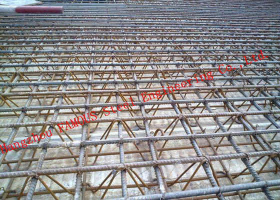 De gegalvaniseerde 11.8m Bundel van de het Staalbar van Decking van de Metaalvloer HRB500E Versterkte, 0.5mm Concrete Vloer Decking