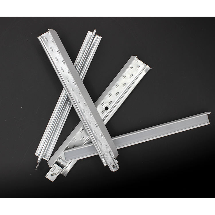 Gebouw T-plafondnet voor PVC-plafondophangingssysteem, T-balk metalen steken