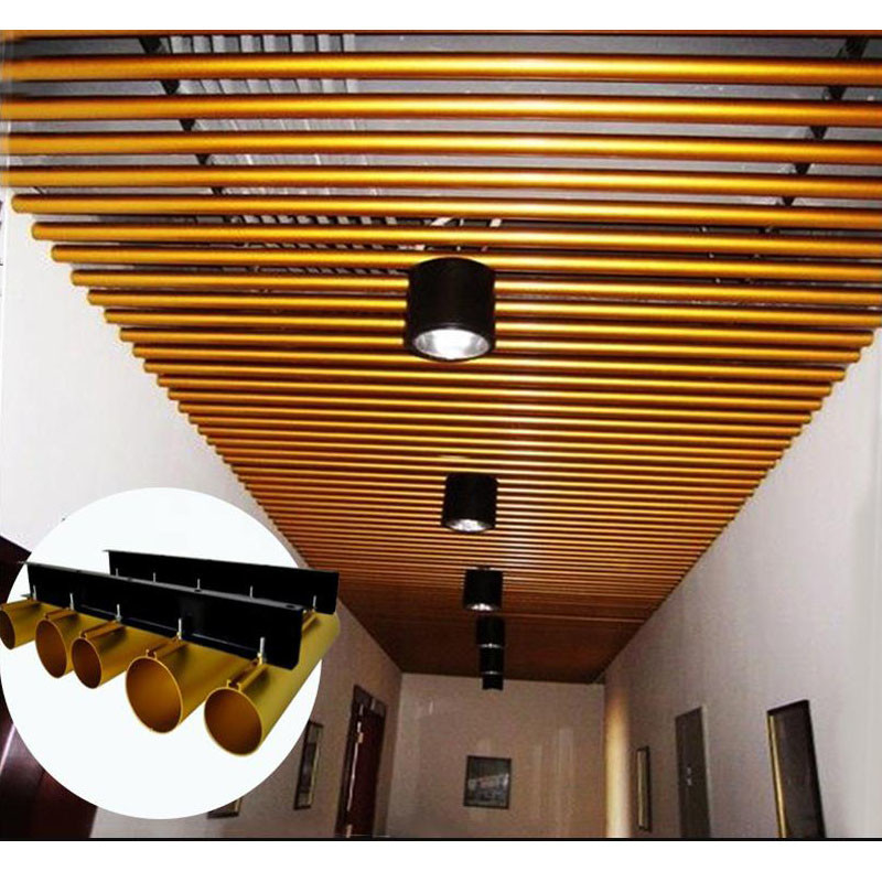 Gebouw Decoratieve lineaire metalen plafond aluminium ronde buis met geperforeerd metalen gaas